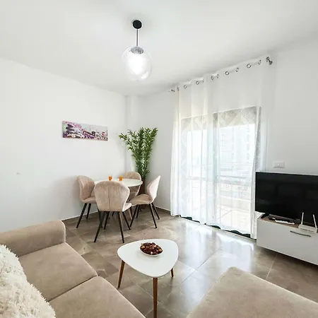 Adriatic Star A98 公寓 *