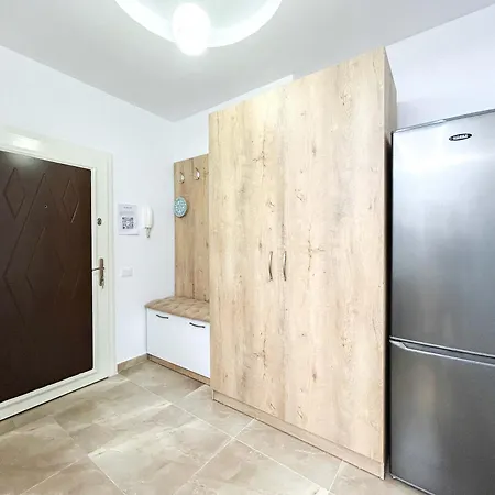 Adriatic Star A98 * Durrës